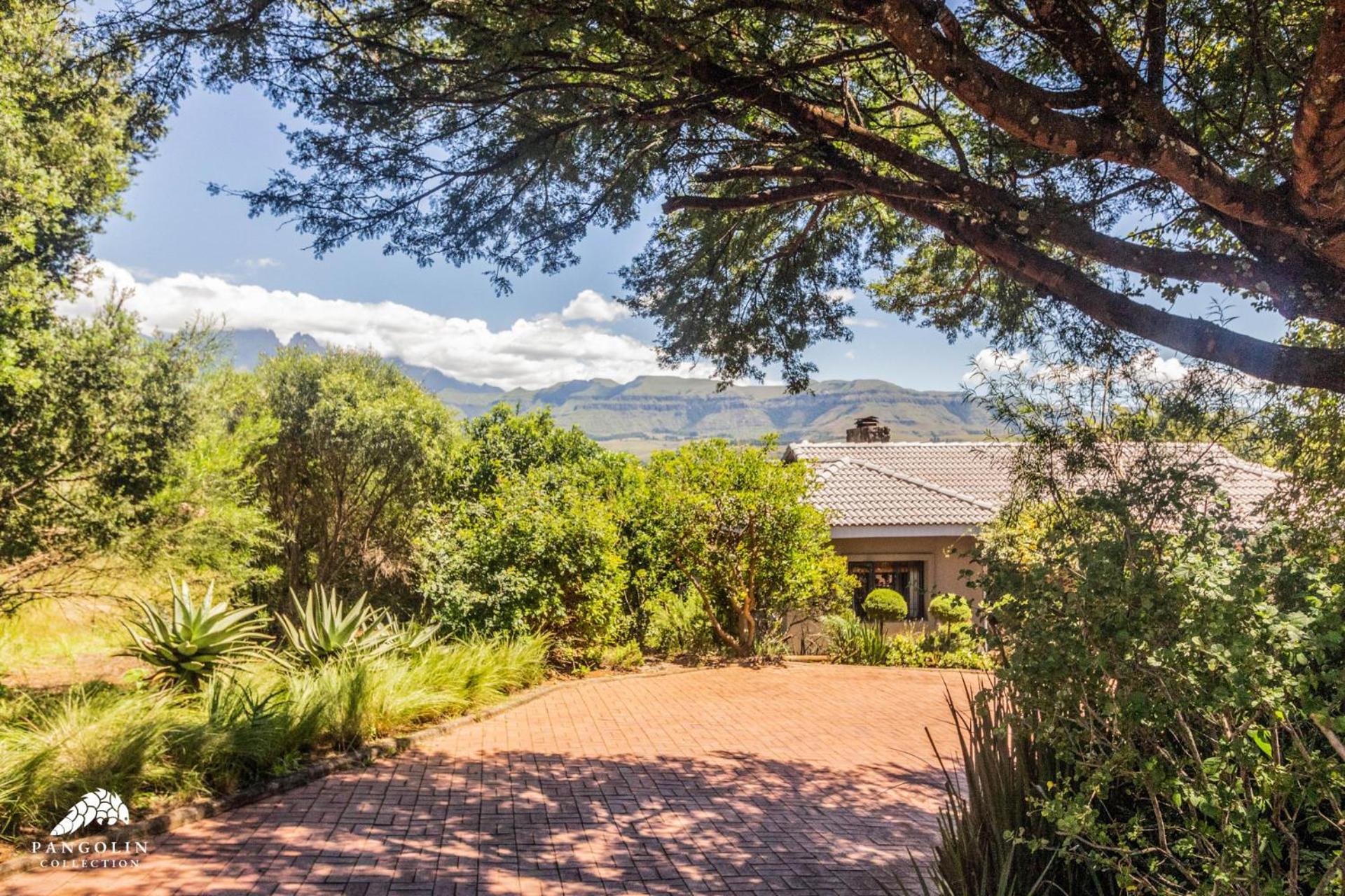 Aleah, Cathkin Estates By Euphoric Leisure Villa Champagne Valley Exterior photo